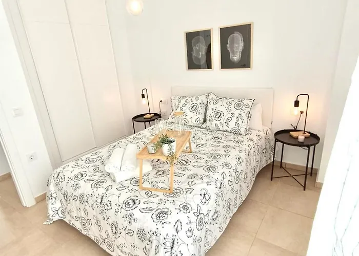 Sherry Ix Parking Gratuito